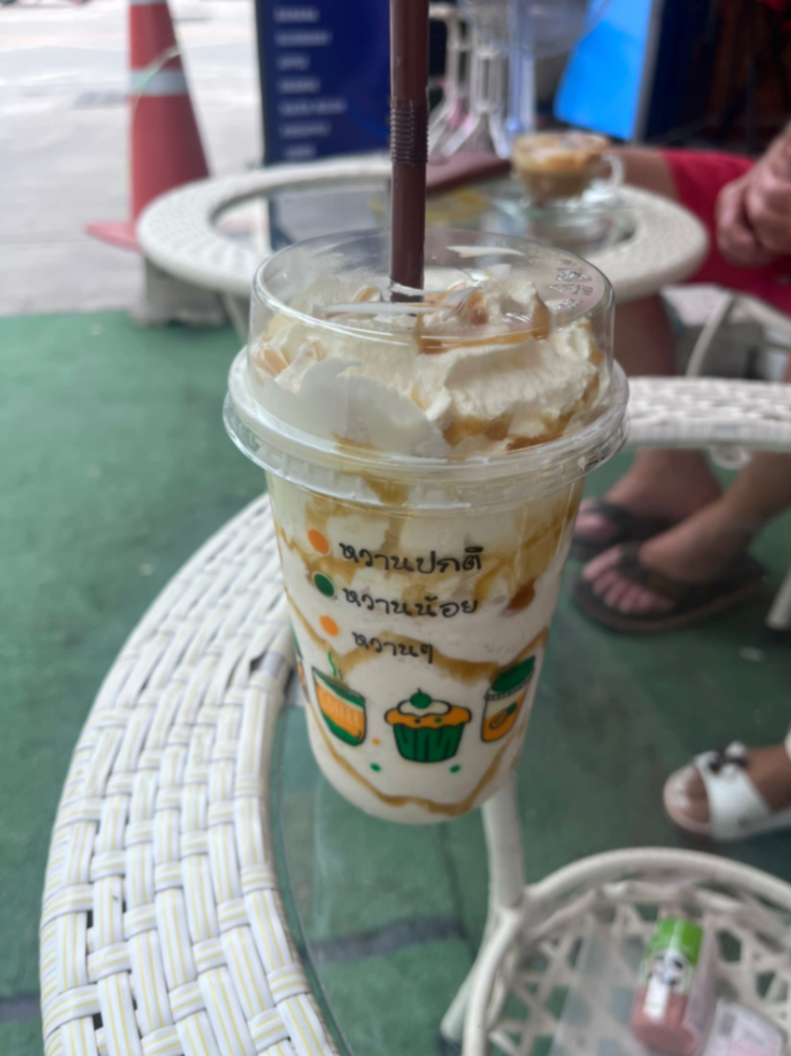 Fresh Caramel Milkshake